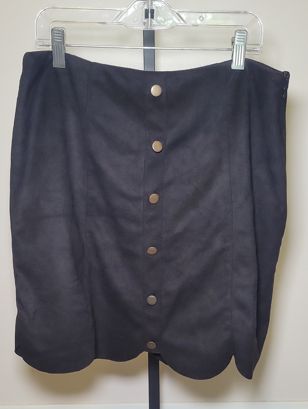 LC Lauren Conrad Black Scallop-Hem Button Front Mini Skirt